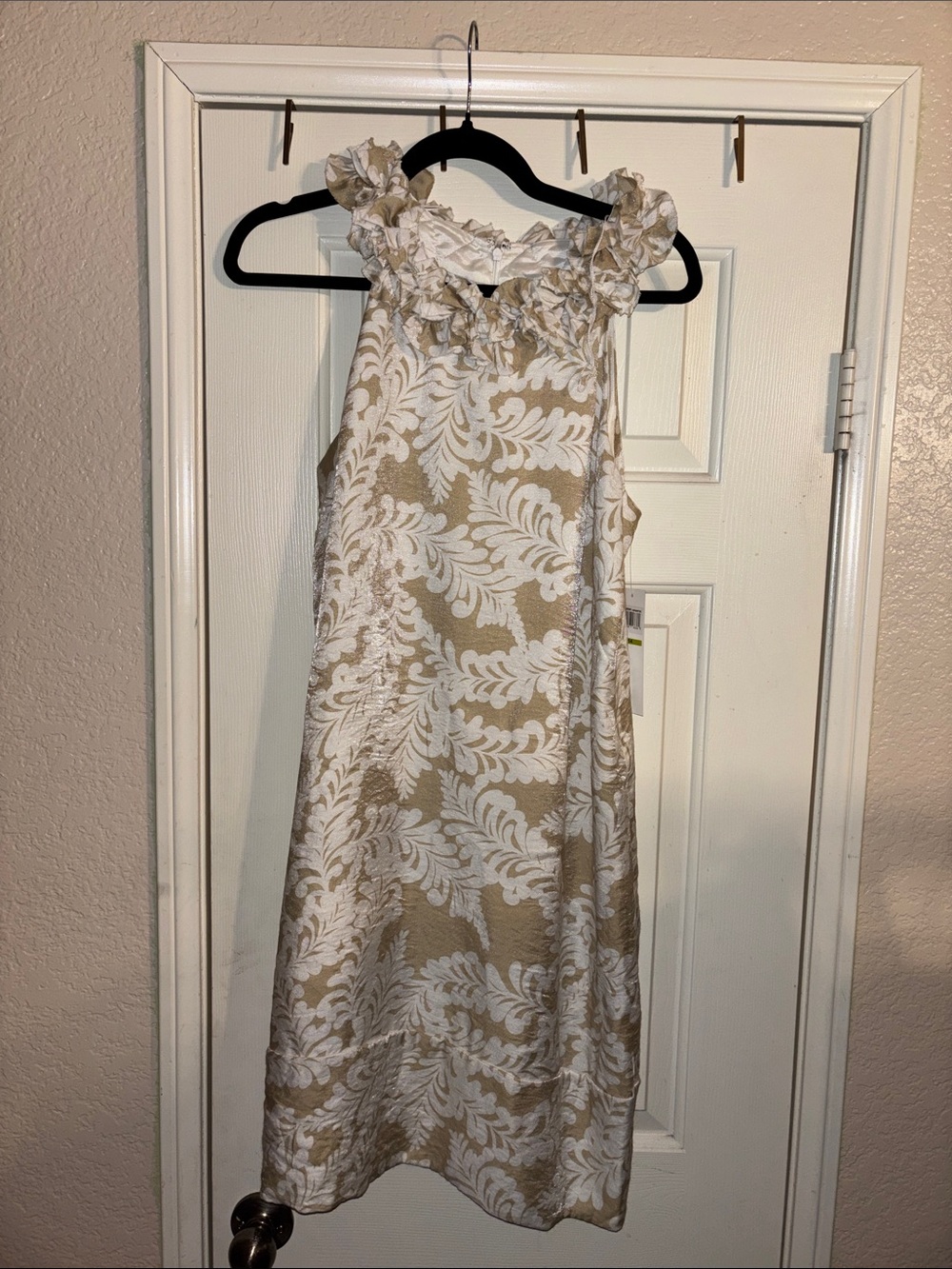 London Time Ruffled Neck Sleeveless A-Line Dress - White & Tan Leaf Print 14 NWT